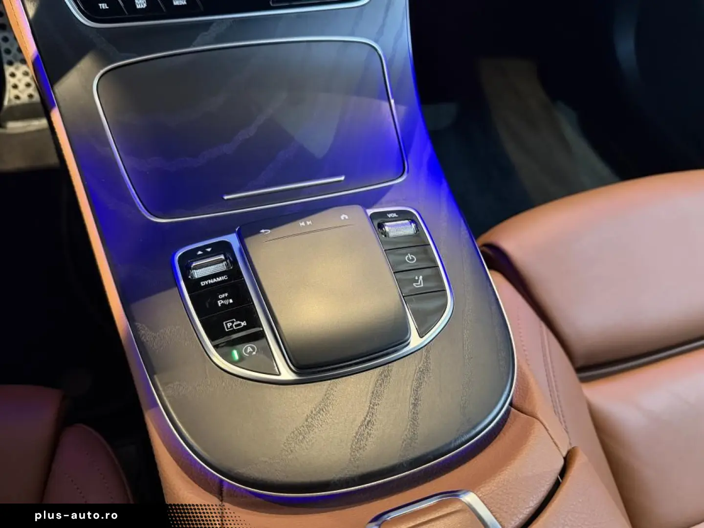 MERCEDES-BENZ E 400 d 4Matic T 9G AMG Line  LED Kamera