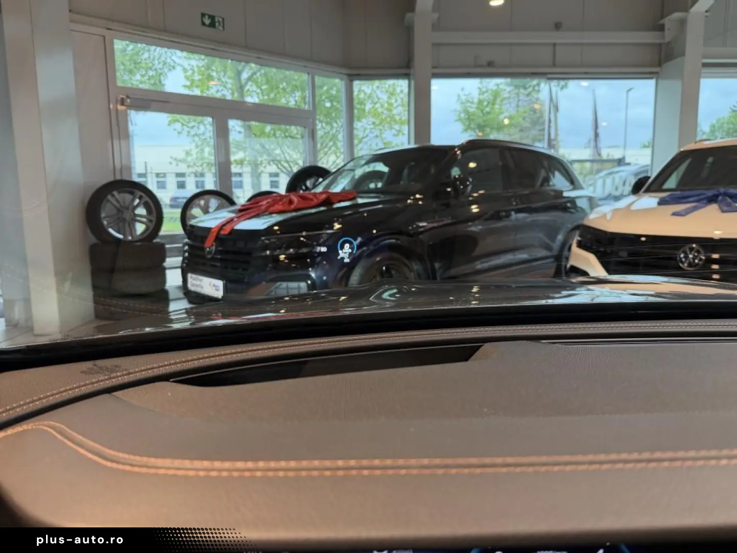MERCEDES-BENZ E 400 d 4Matic T 9G AMG Line  LED Kamera
