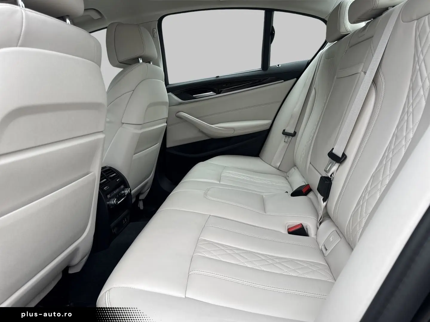 BMW 530 d xDrive Limo Luxury Line HUD DAPro Laser AC