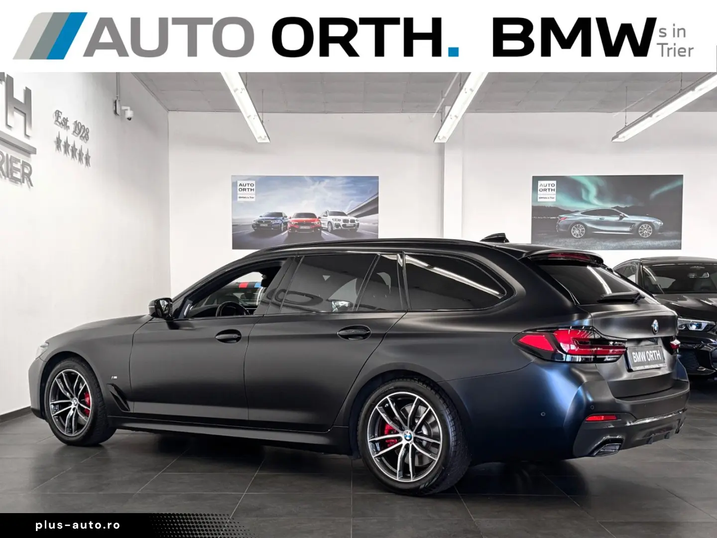 BMW 520d xDrive Touring M-SPORT-PRO PANO