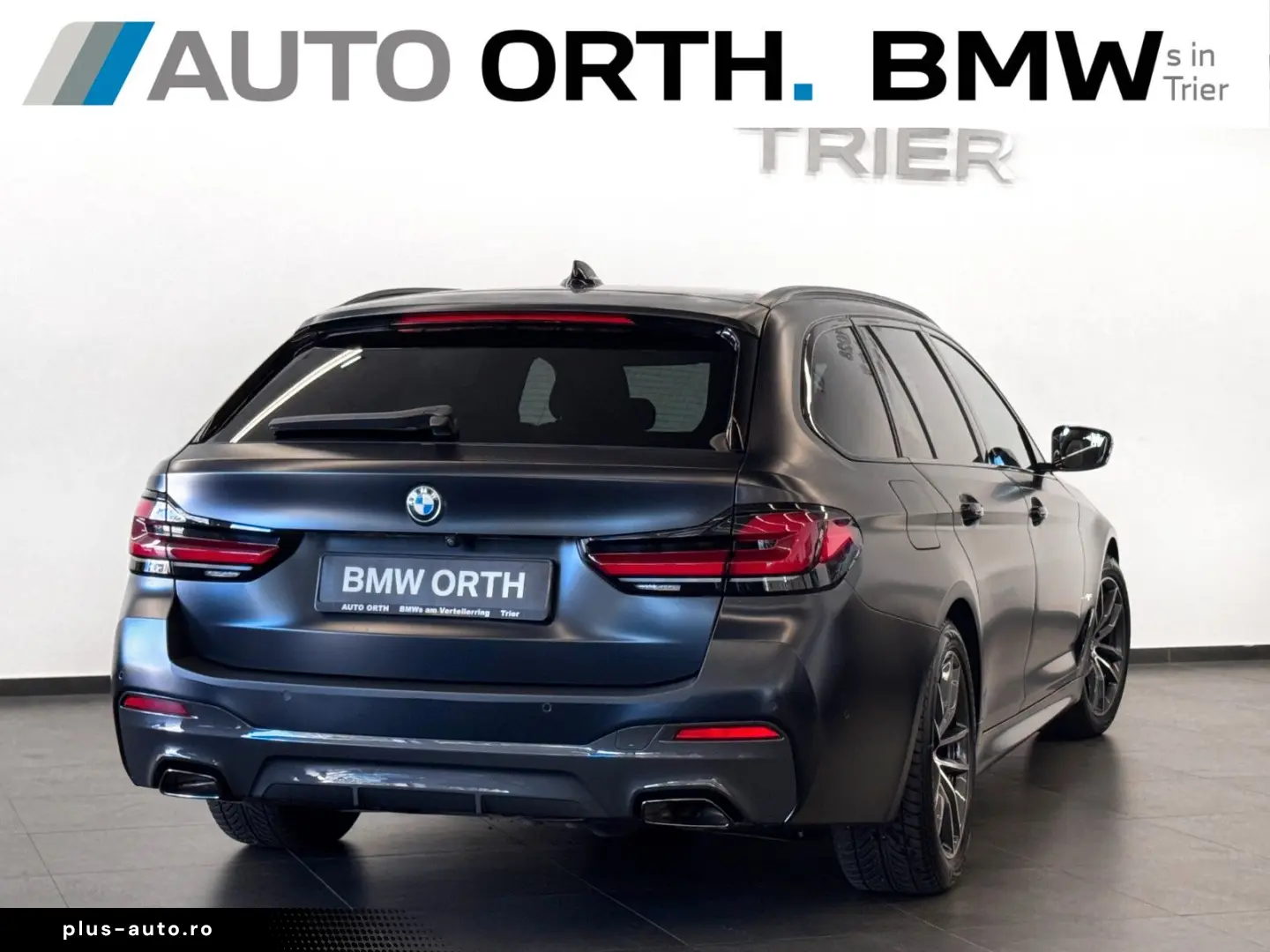 BMW 520d xDrive Touring M-SPORT-PRO PANO