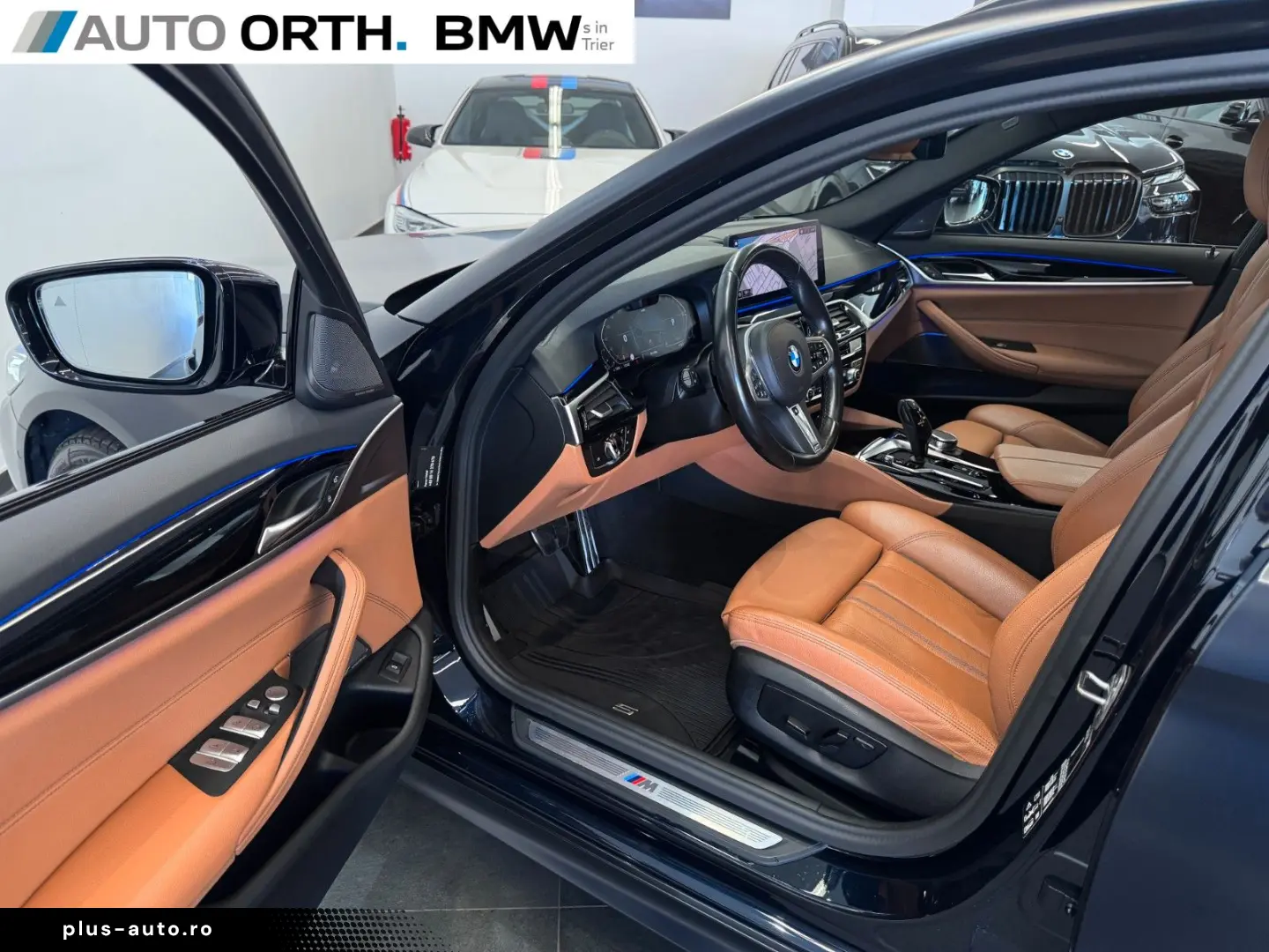 BMW 520d xDrive Touring M-SPORT-PRO PANO
