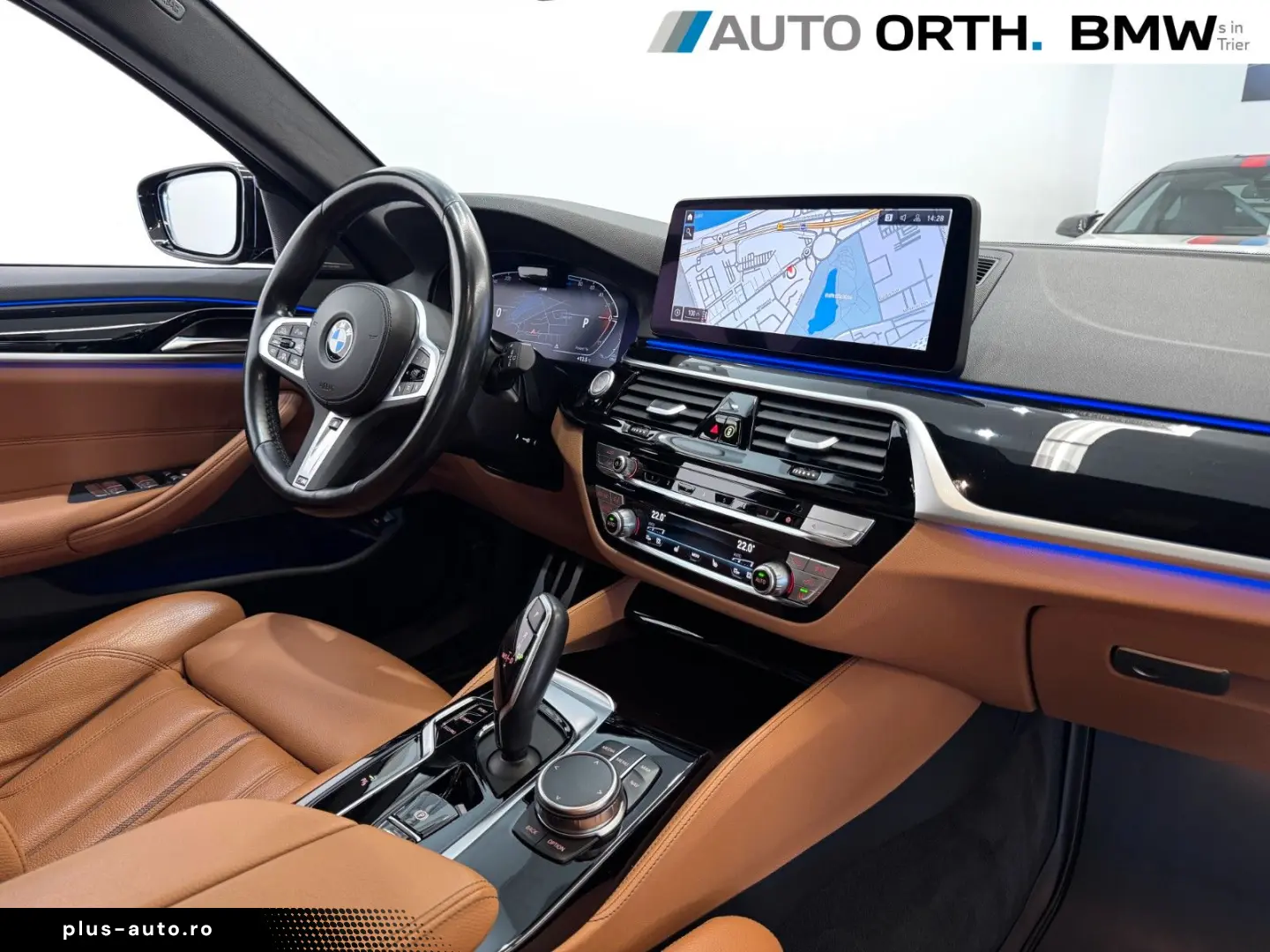 BMW 520d xDrive Touring M-SPORT-PRO PANO