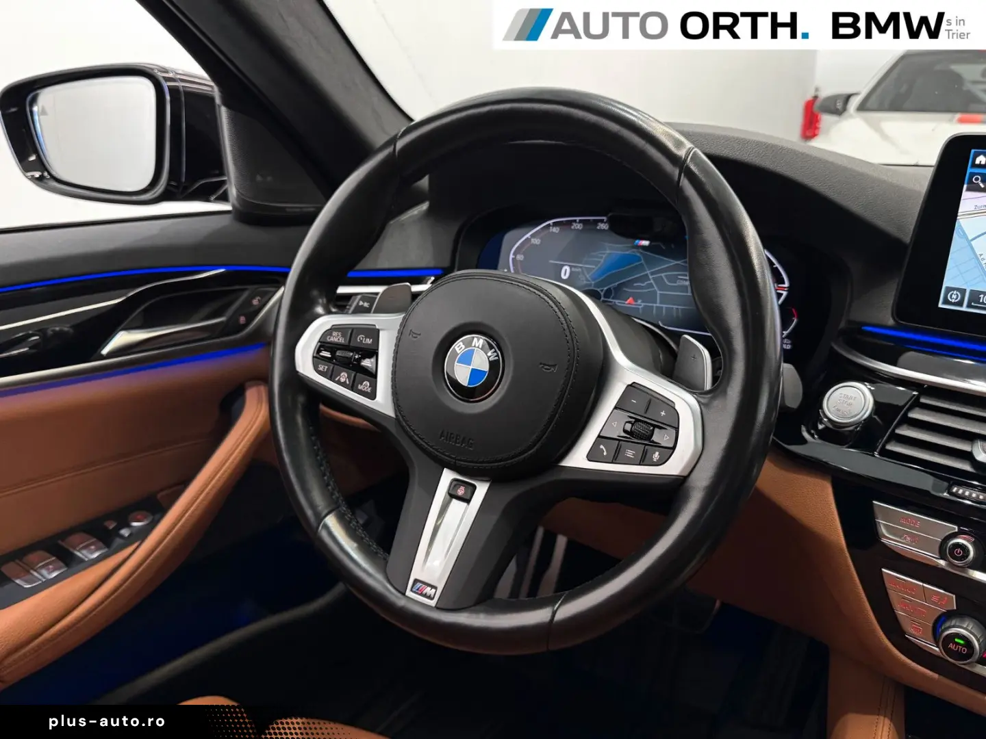 BMW 520d xDrive Touring M-SPORT-PRO PANO