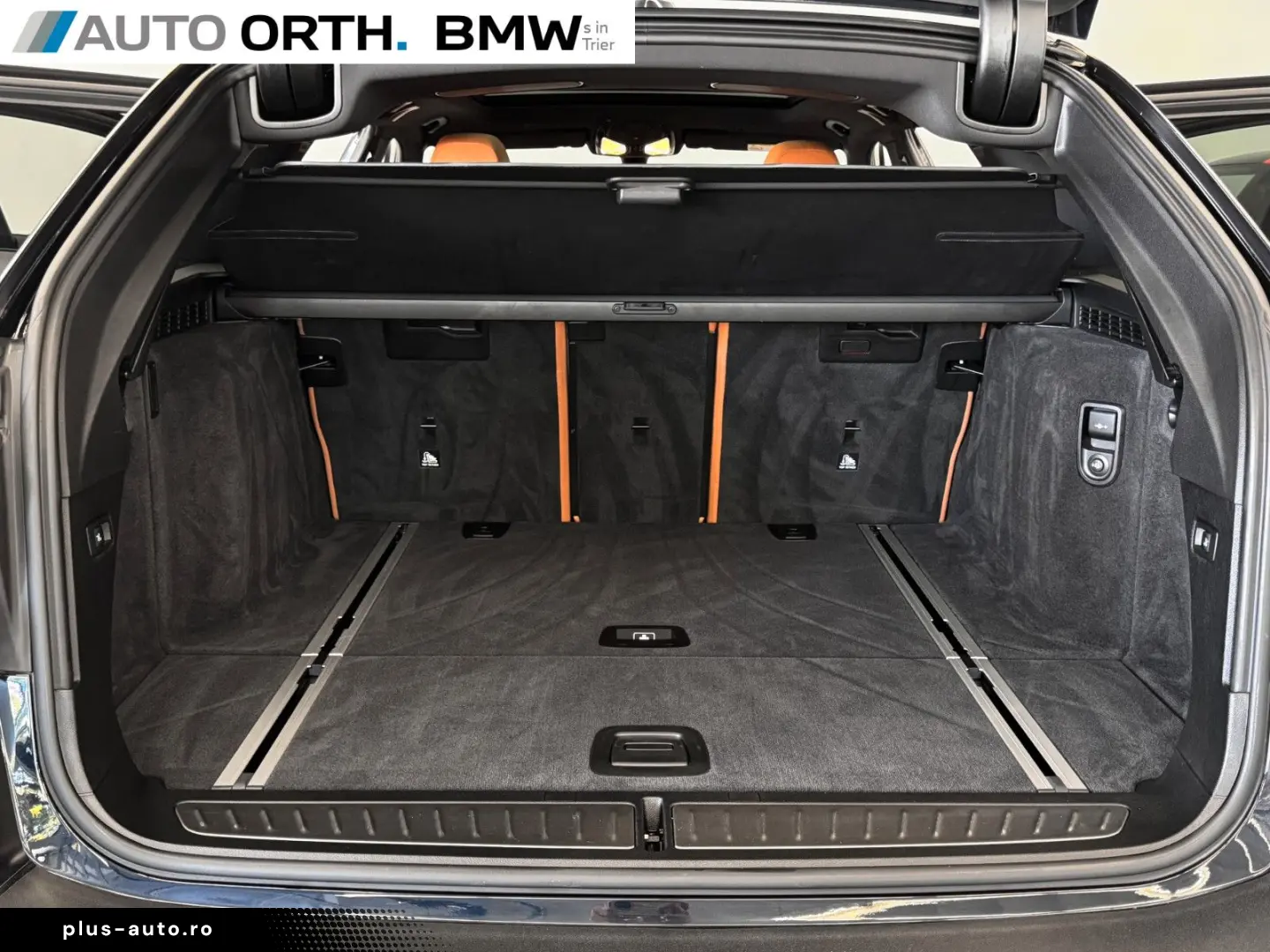 BMW 520d xDrive Touring M-SPORT-PRO PANO