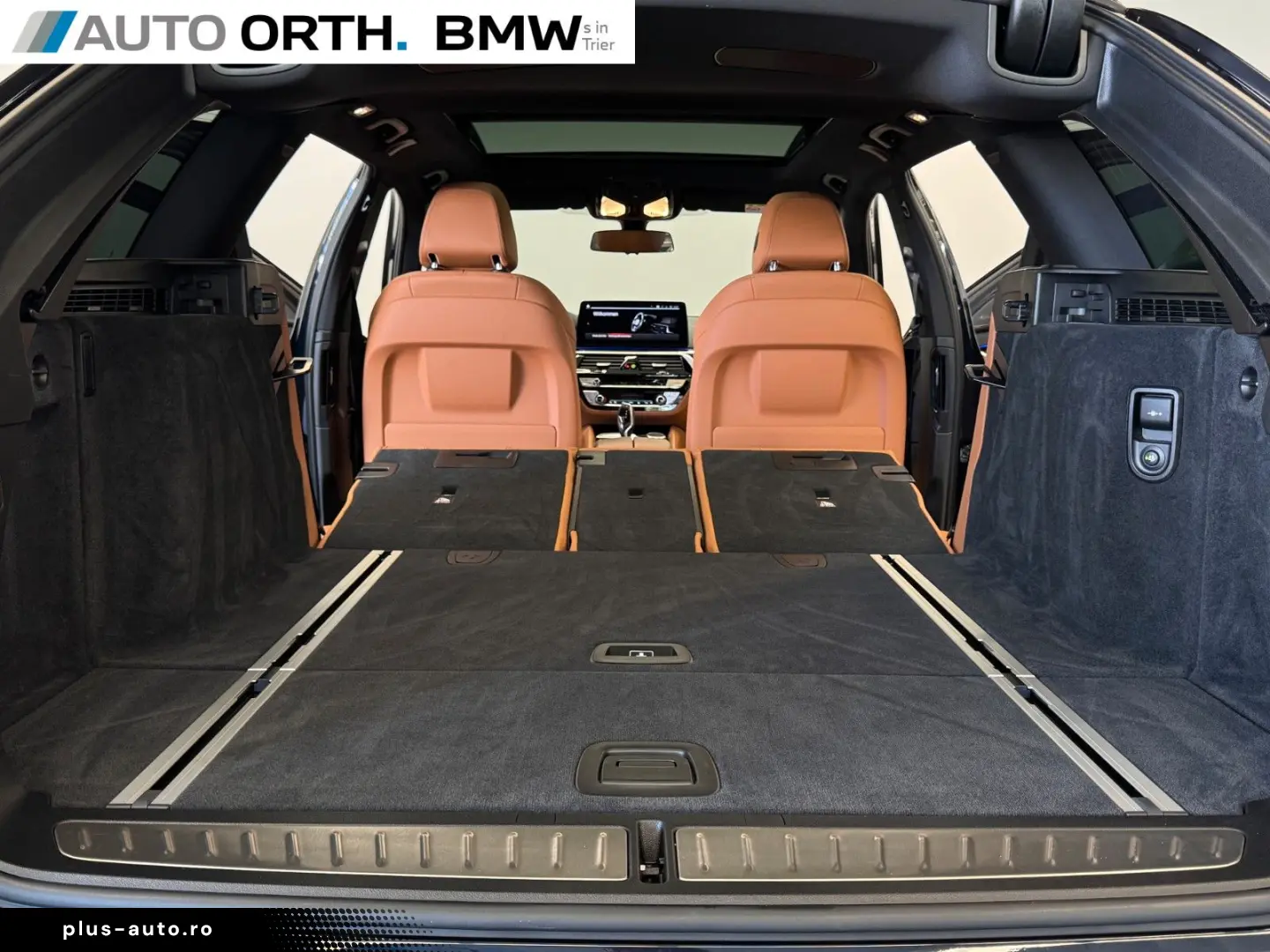 BMW 520d xDrive Touring M-SPORT-PRO PANO