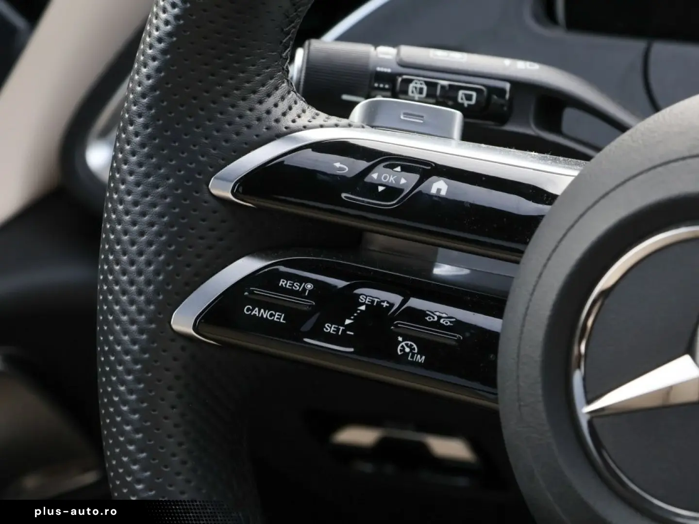 MERCEDES-BENZ E 300 de 4M T AMG-Sport Pano AHK 360 H&hellip;