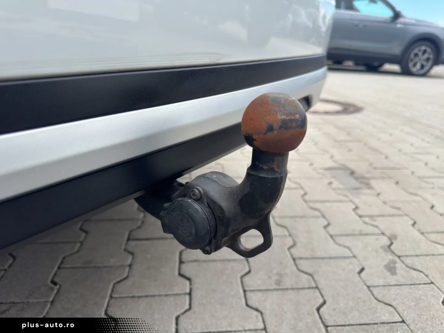 SKODA Superb Combi 2.0 TDI Scout Final Edt. AHK PANO