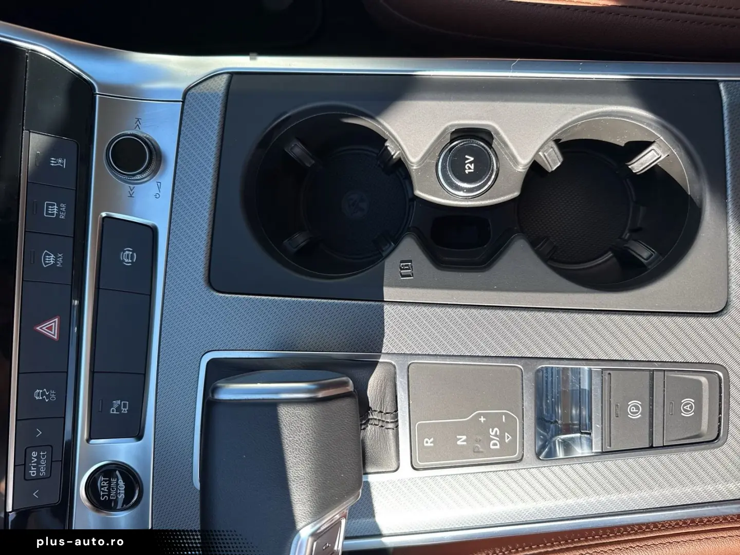 AUDI A6 Avant 45 TFSI quattro  Head-up-Display