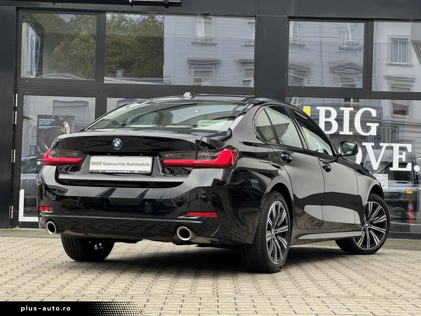 BMW 320i HuD PDC CarPlay . DAB Sportsitze 18  LMR