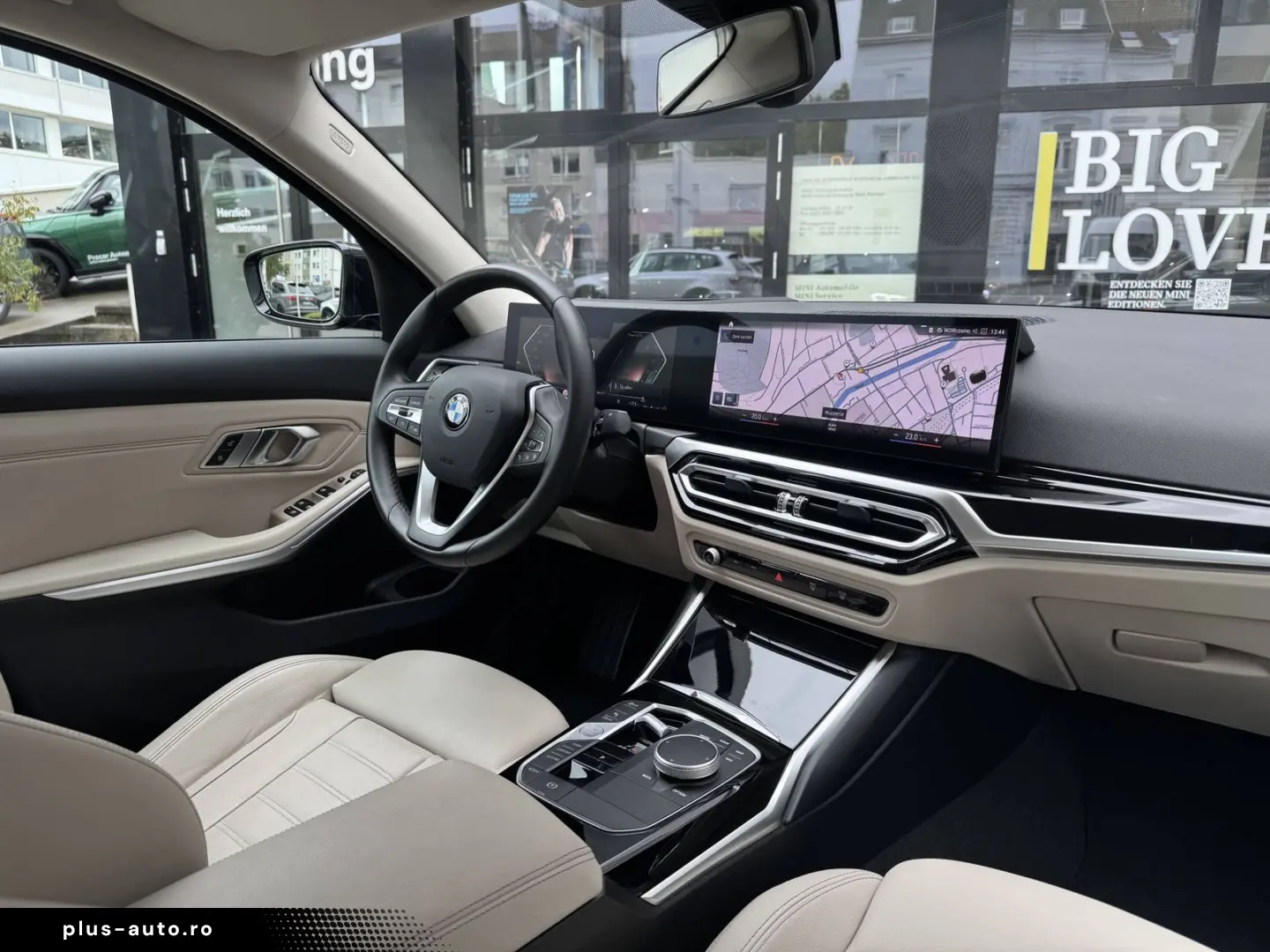 BMW 320i HuD PDC CarPlay . DAB Sportsitze 18  LMR