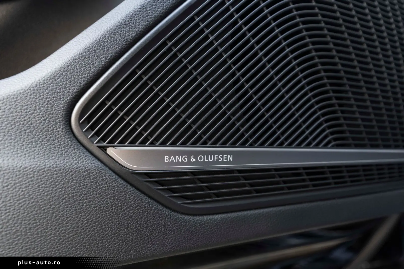 AUDI S4 3.0T QUATTRO B&O LED 360  CARPLAY