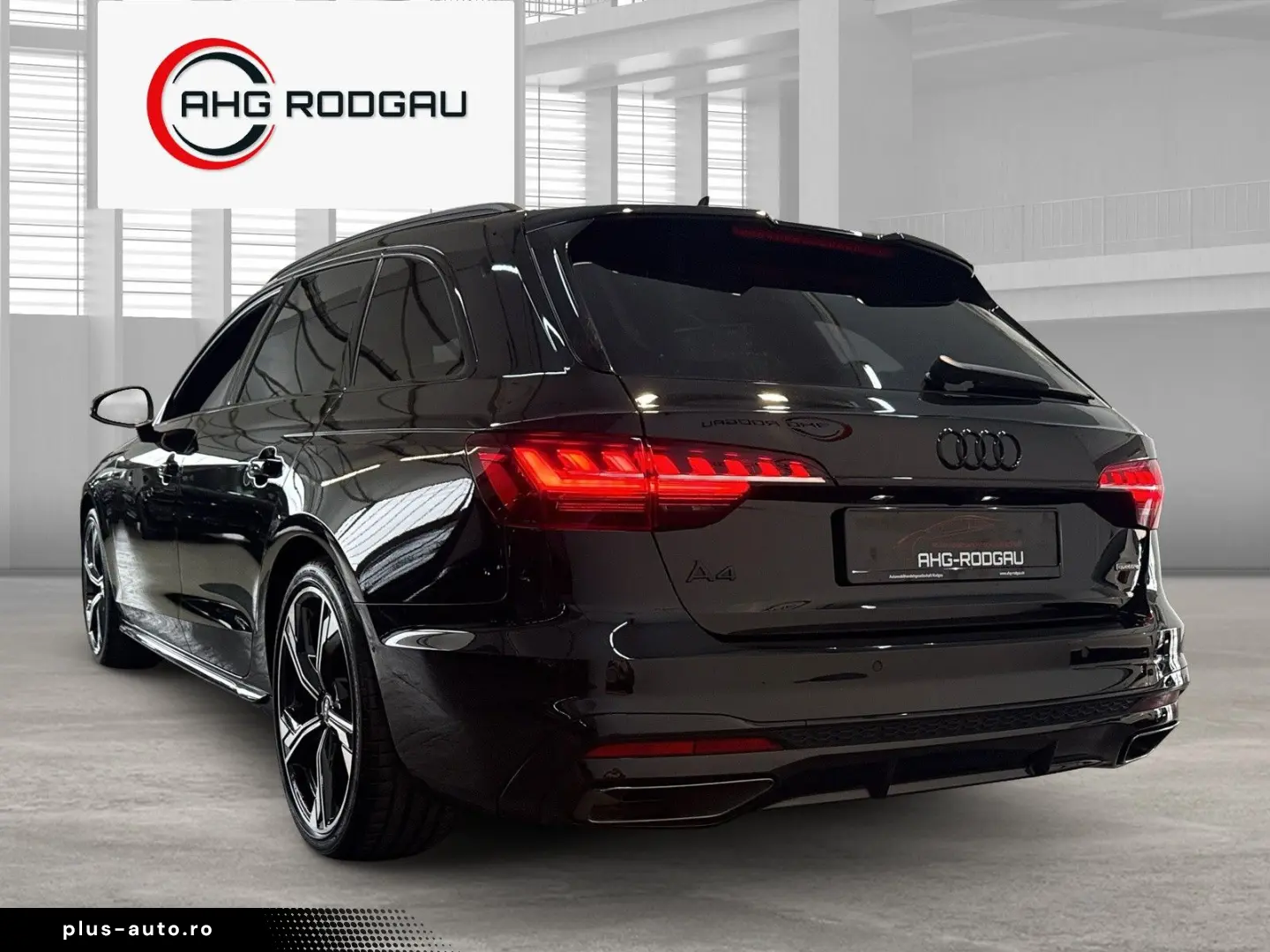 AUDI A4 Avant 40 TFSI qu. 3x S line  MATRIX