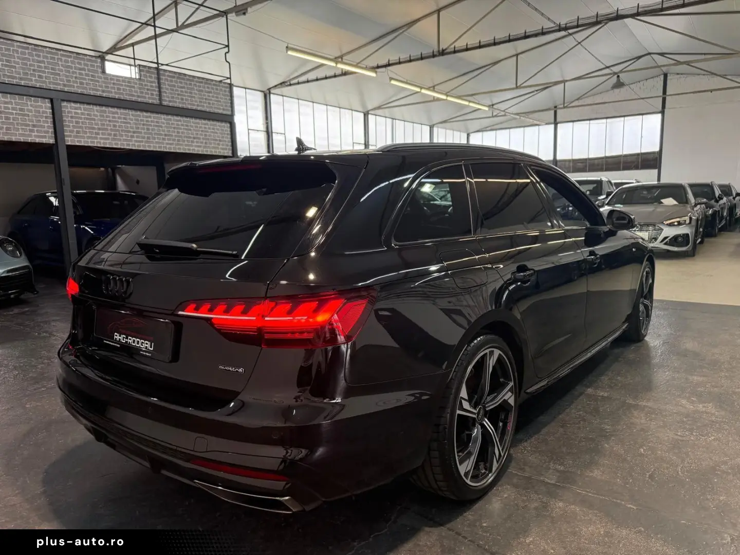 AUDI A4 Avant 40 TFSI qu. 3x S line  MATRIX