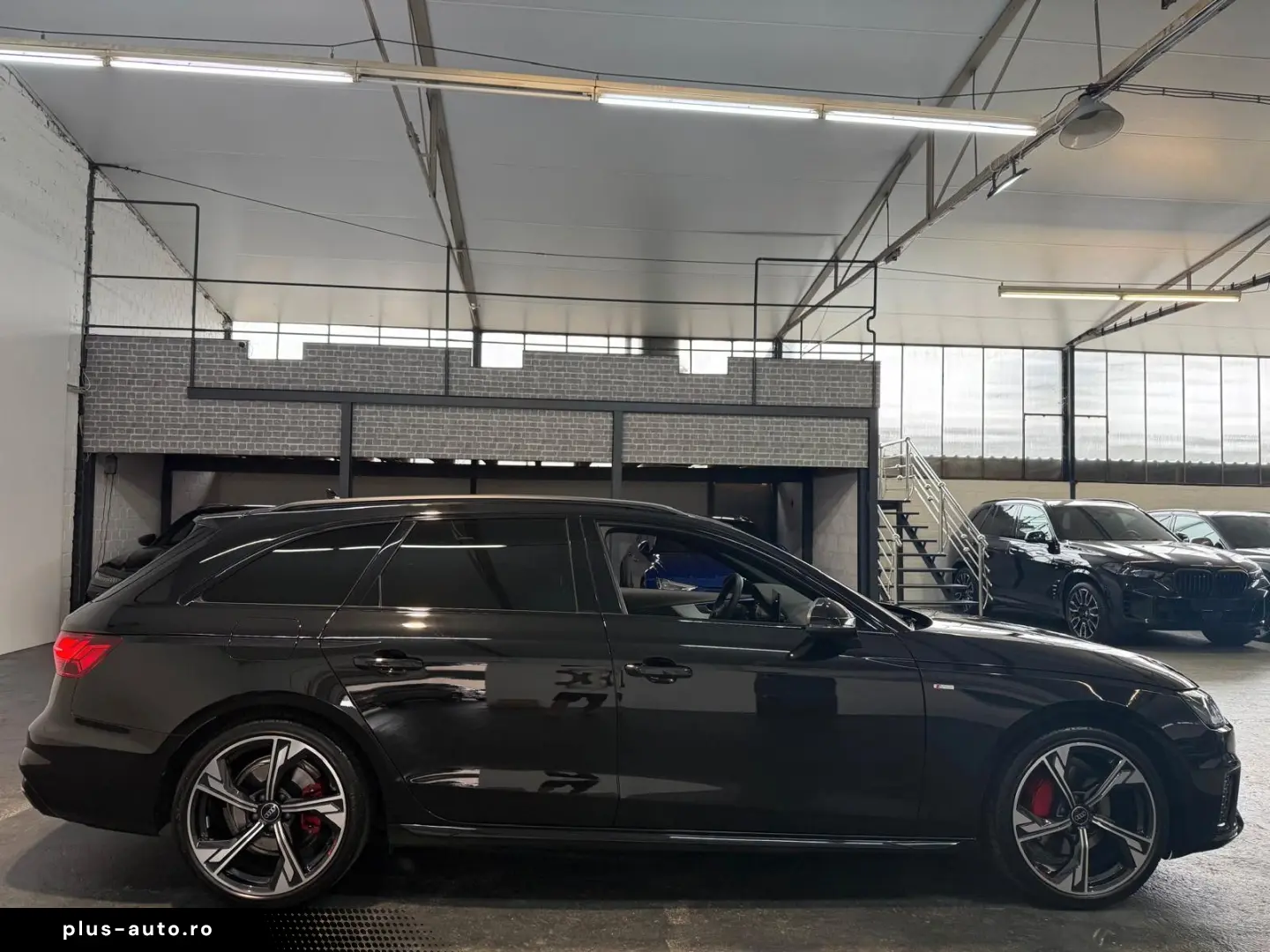 AUDI A4 Avant 40 TFSI qu. 3x S line  MATRIX