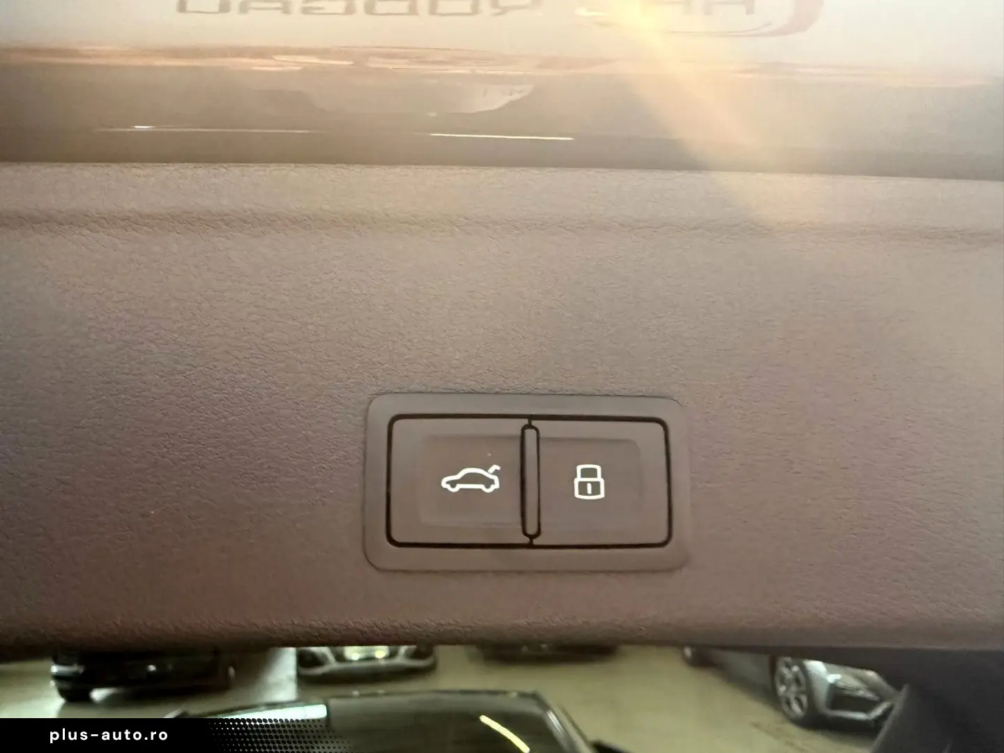 AUDI A4 Avant 40 TFSI qu. 3x S line  MATRIX