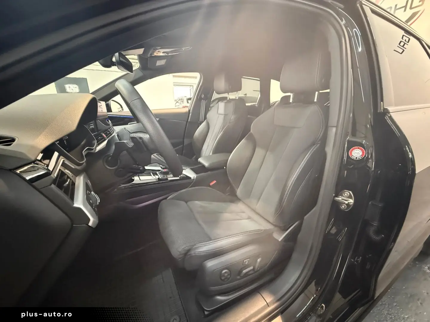 AUDI A4 Avant 40 TFSI qu. 3x S line  MATRIX