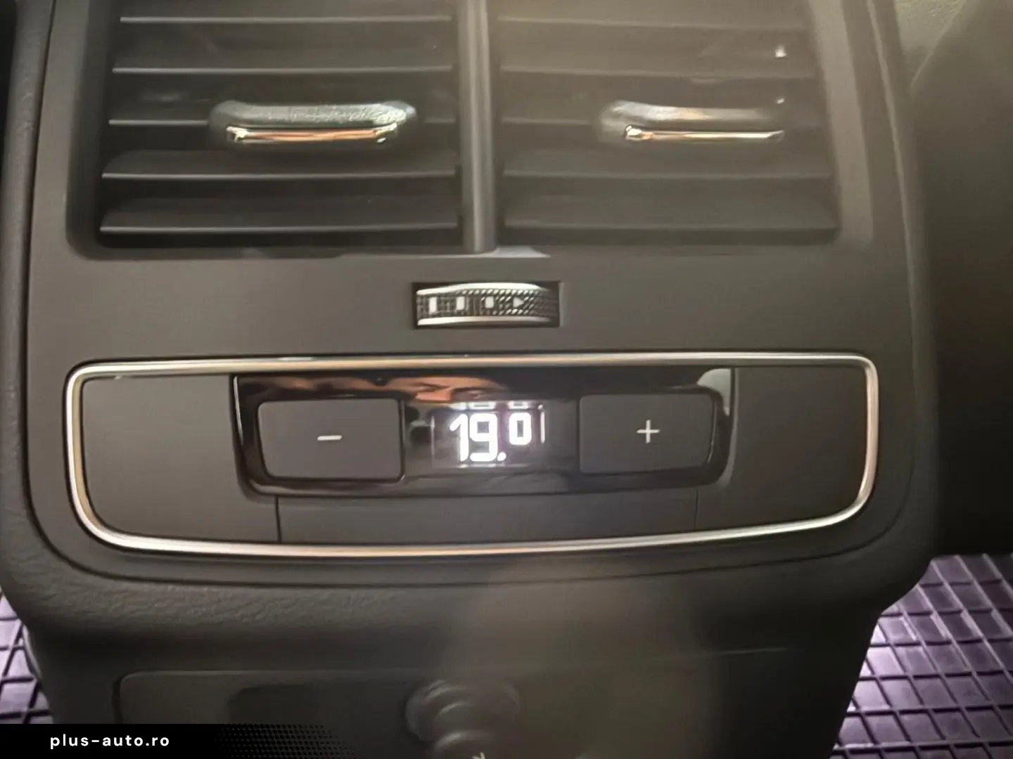 AUDI A4 Avant 40 TFSI qu. 3x S line  MATRIX
