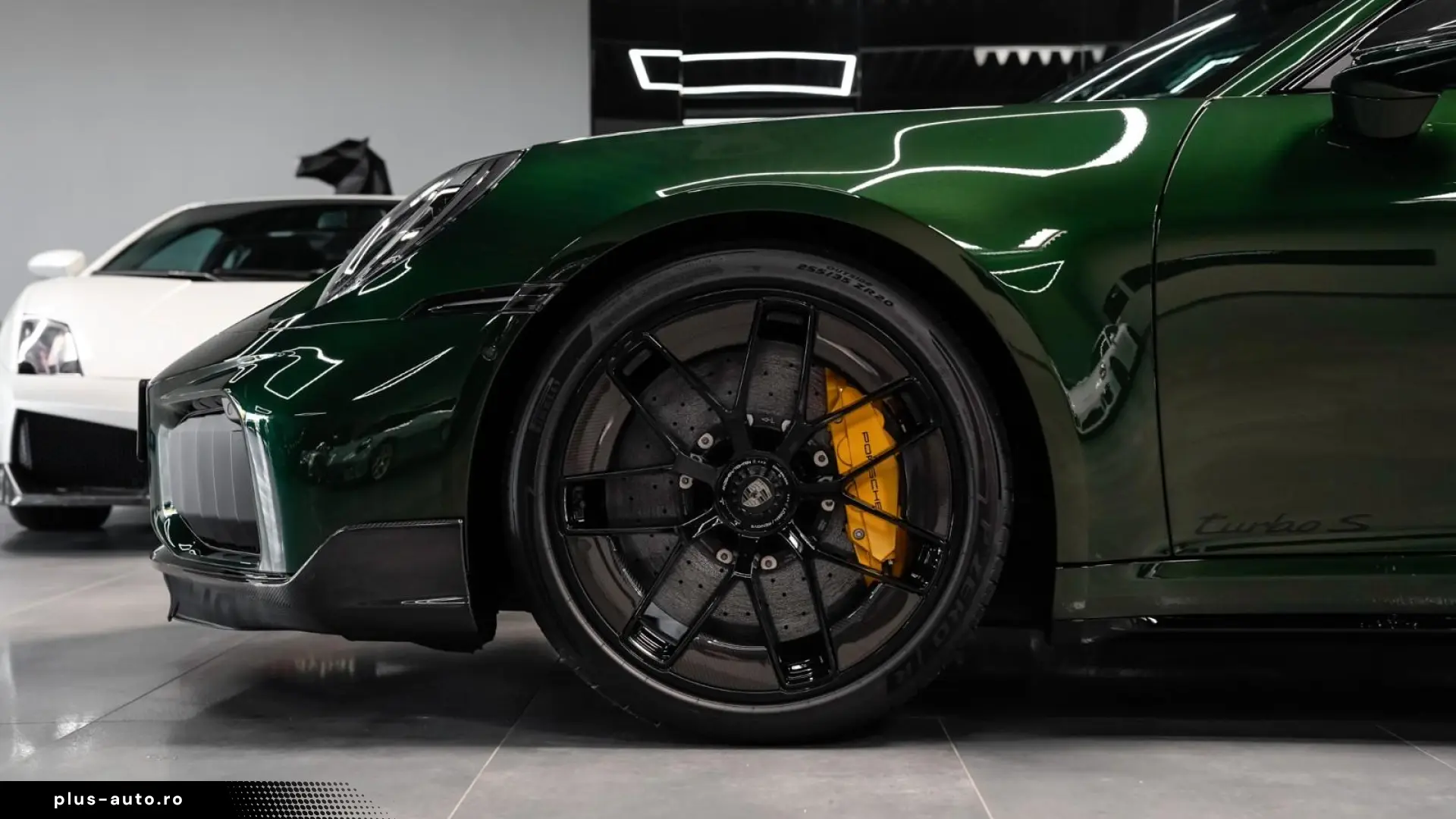 Porsche 992 .2 Turbo S Sport Design Carbon