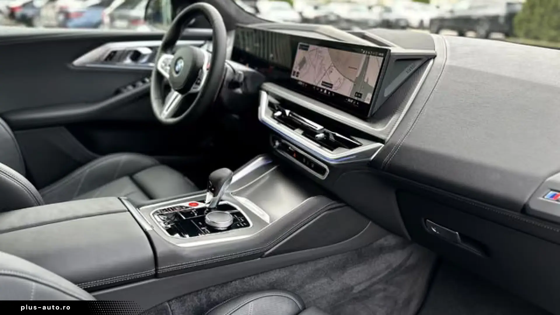 BMW XM 50e B&W Surround DAB
