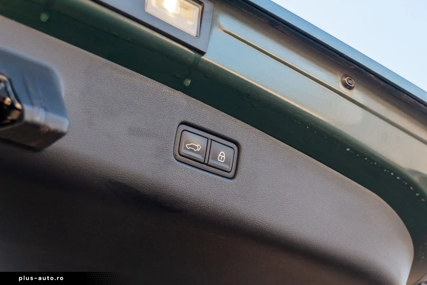 GENESIS GV70 2.5T Luxury 4WD
