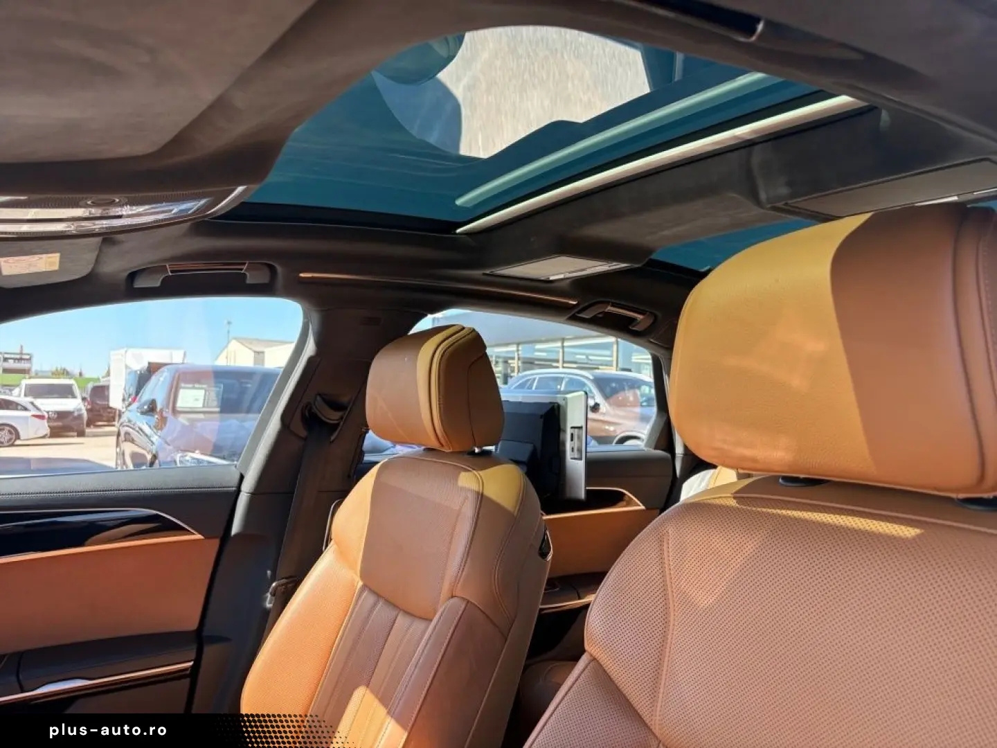 AUDI A8 60 TFSIe quattro L S-line FOND NIGHT HUD PANO