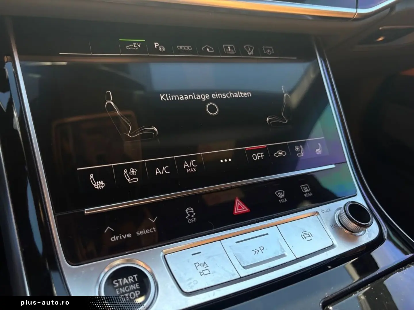 AUDI A8 60 TFSIe quattro L S-line FOND NIGHT HUD PANO
