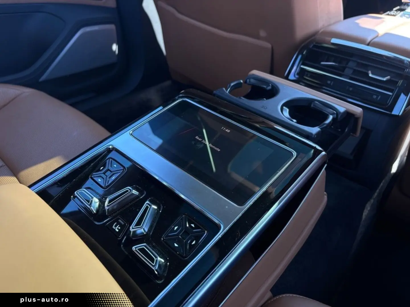 AUDI A8 60 TFSIe quattro L S-line FOND NIGHT HUD PANO