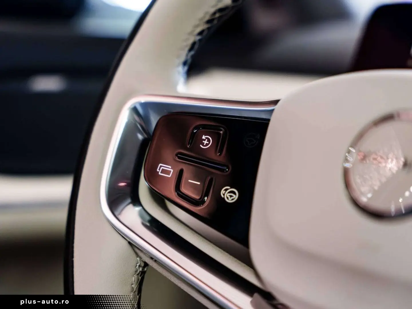 VOLVO EX90 107 kWh AWD - 22