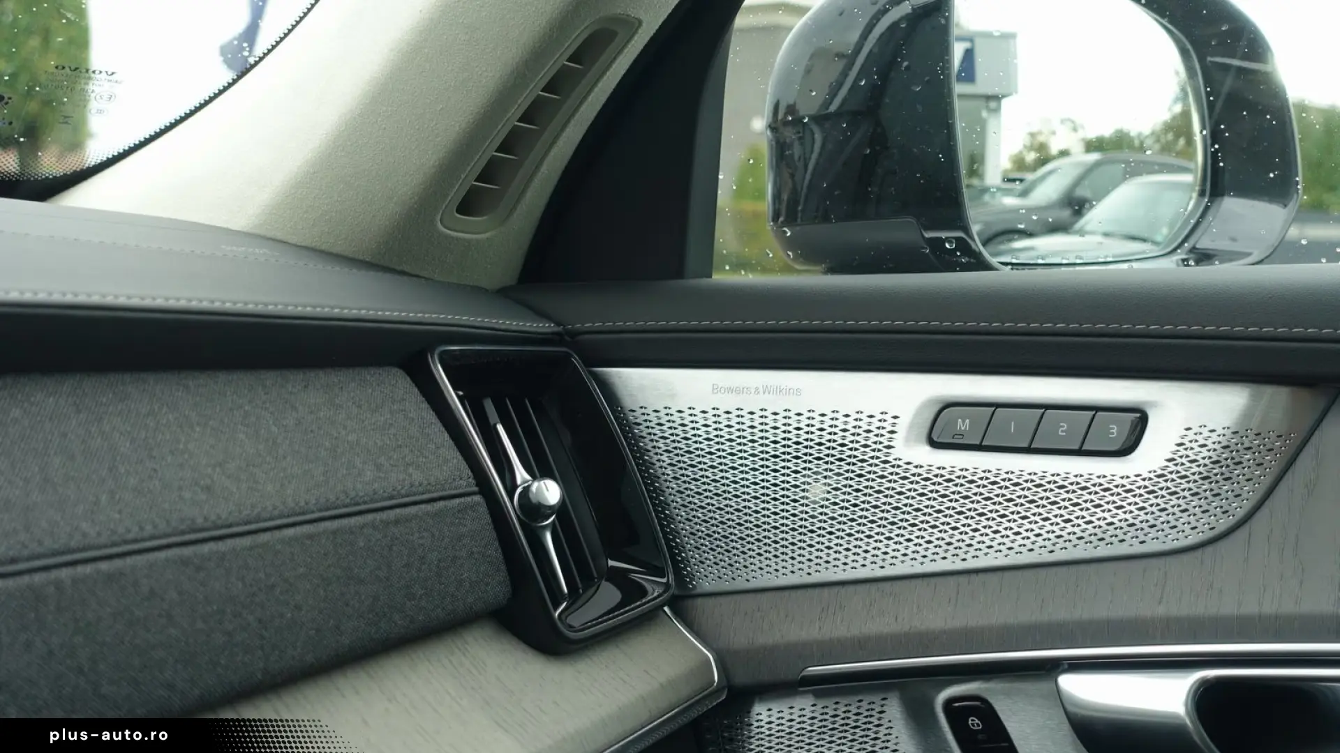 Volvo XC90Ultra Bright T8 AWD PANO B&W
