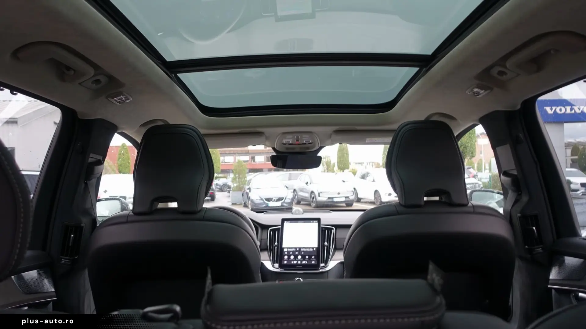 Volvo XC90Ultra Bright T8 AWD PANO B&W