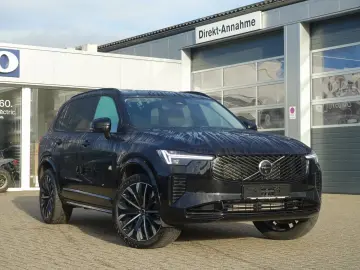 Volvo XC90T8 AWD Dark Plug-in B&W FourC