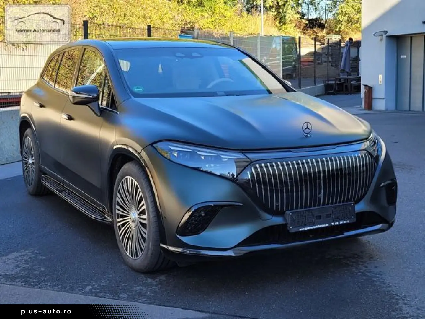 MERCEDES-BENZ EQS SUV 680 Maybach Night Series First-Class