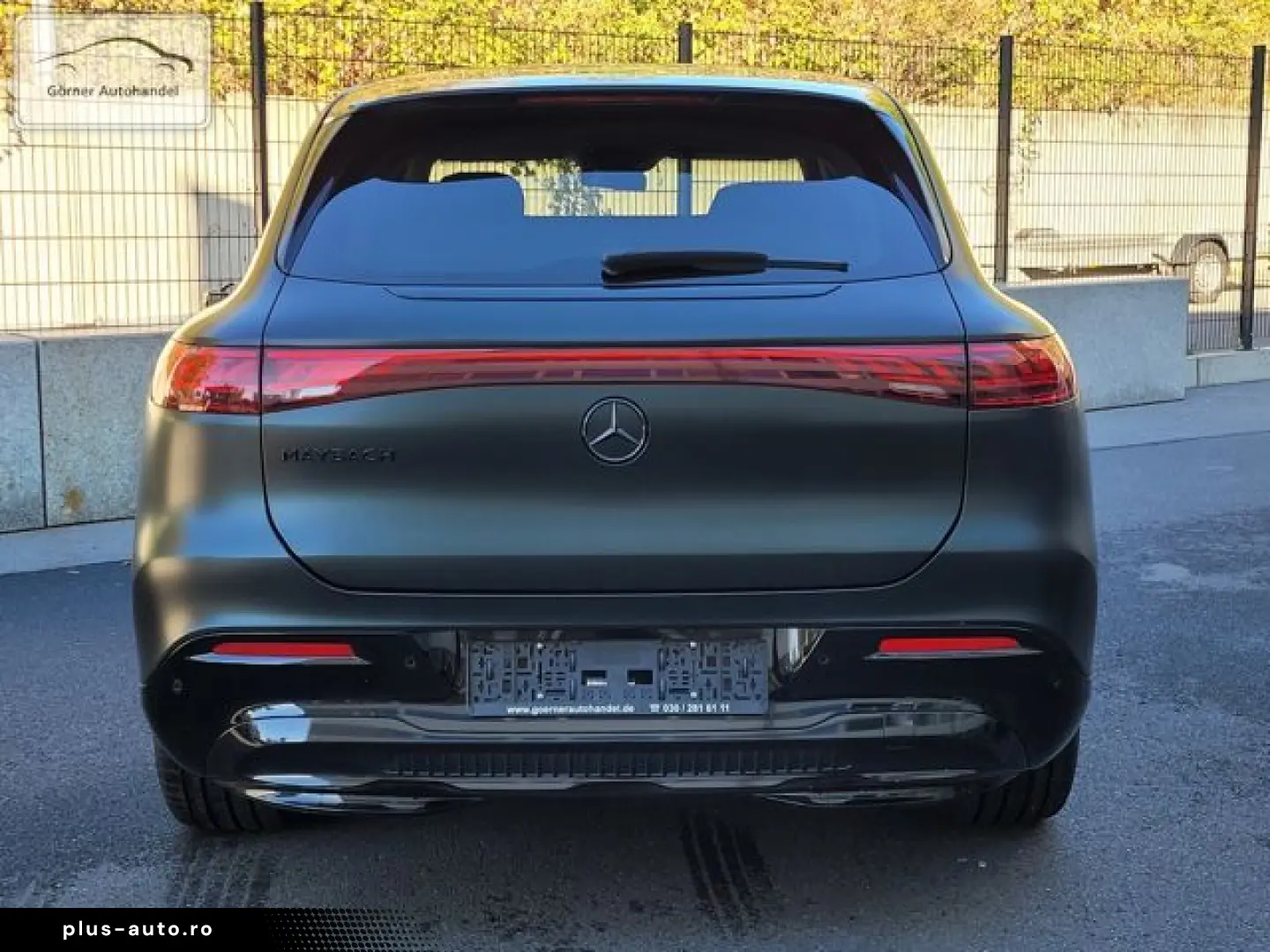 MERCEDES-BENZ EQS SUV 680 Maybach Night Series First-Class
