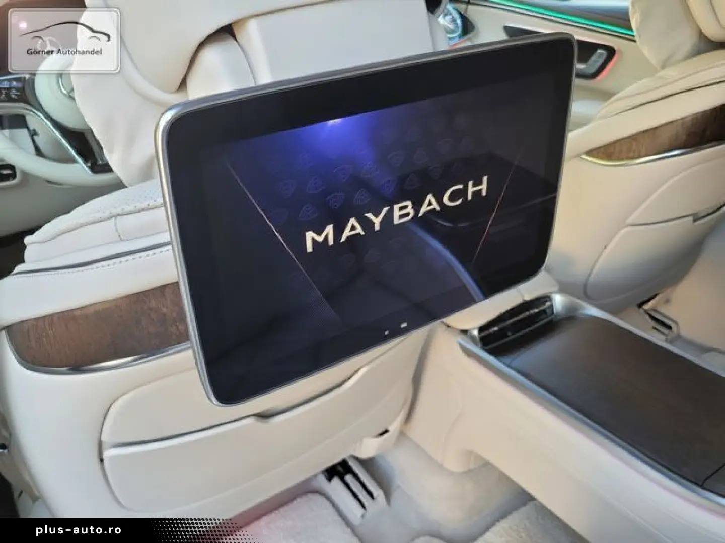 MERCEDES-BENZ EQS SUV 680 Maybach Night Series First-Class