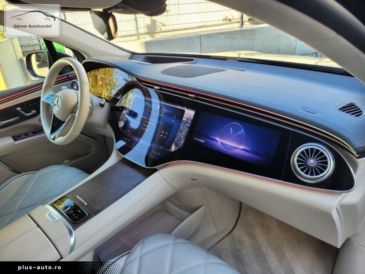 MERCEDES-BENZ EQS SUV 680 Maybach Night Series First-Class