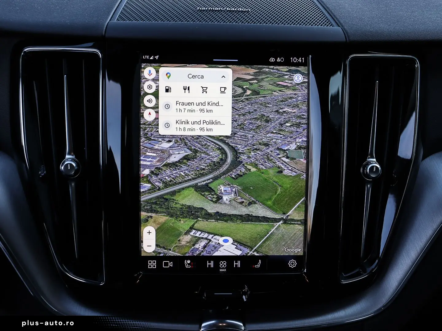 VOLVO XC60 Momentum Pro 2WD