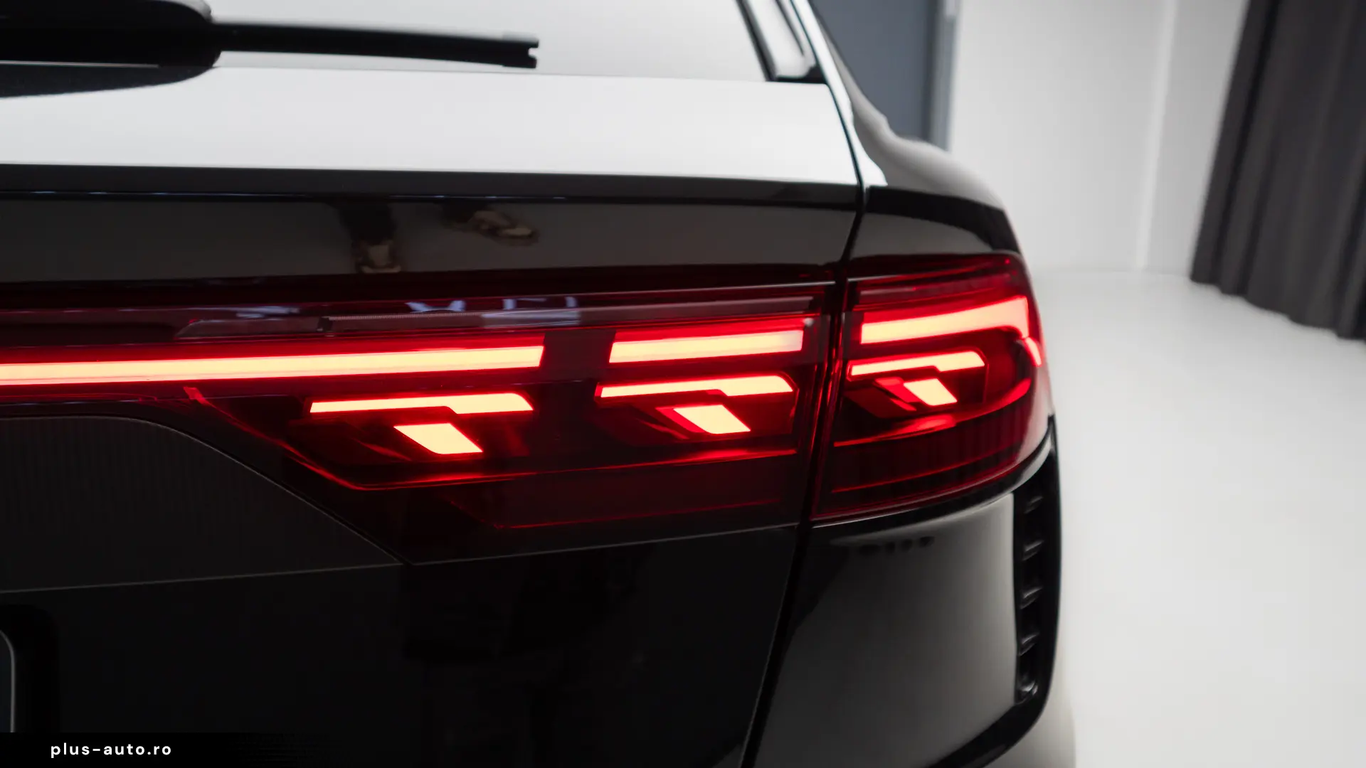 Audi RSQ8 Performance 640 cp - Mild Hybrid - Quattro