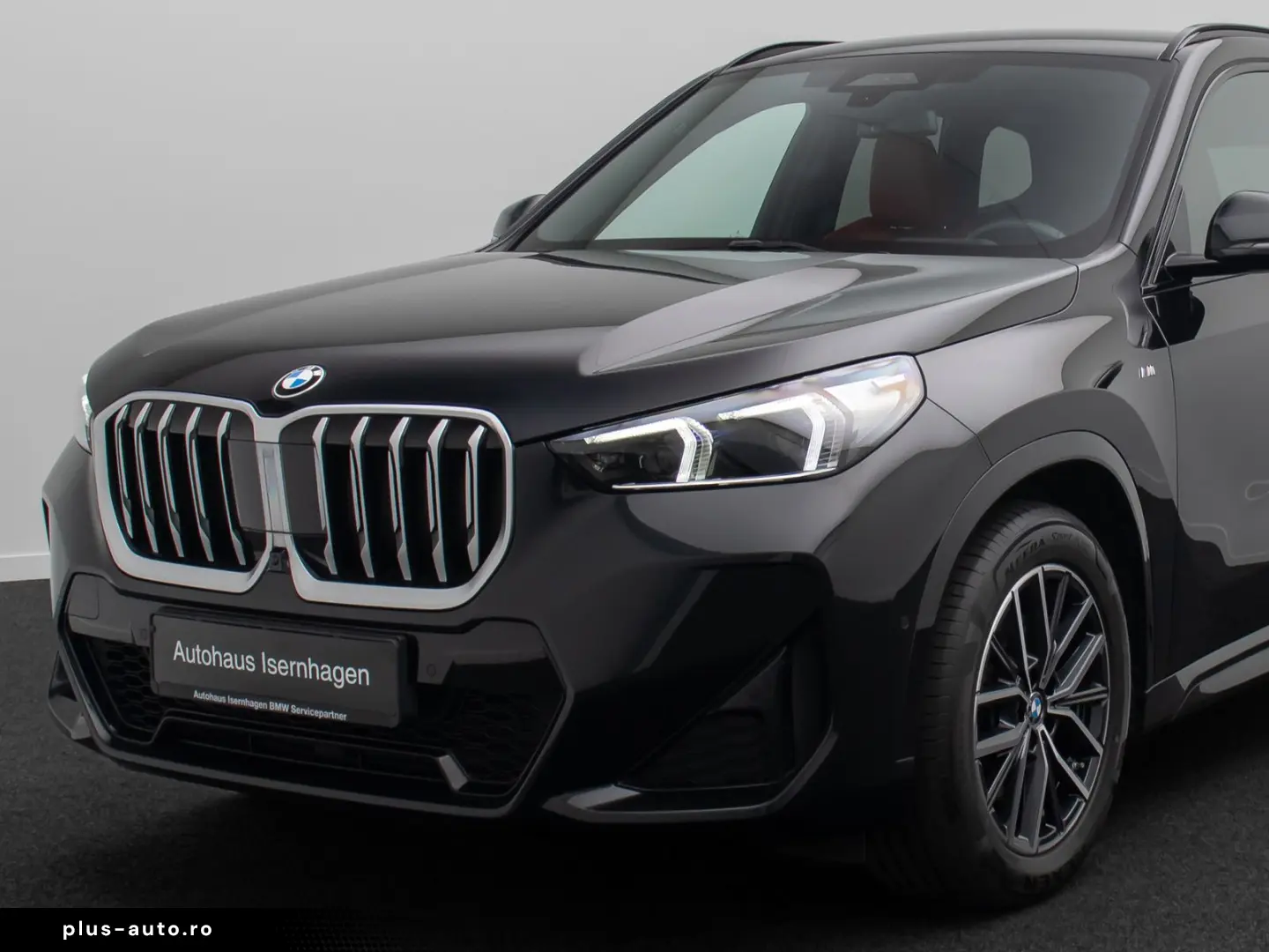 BMW X1 sD20i M Sport AHK 360 ACC  18