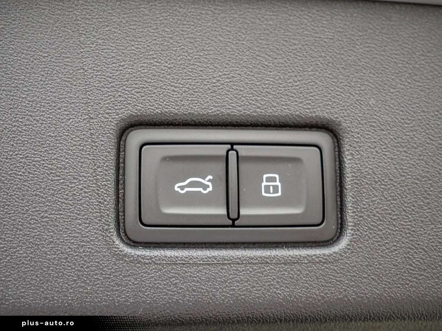 AUDI Q4 e-tron 45 ACC HUD LED 360