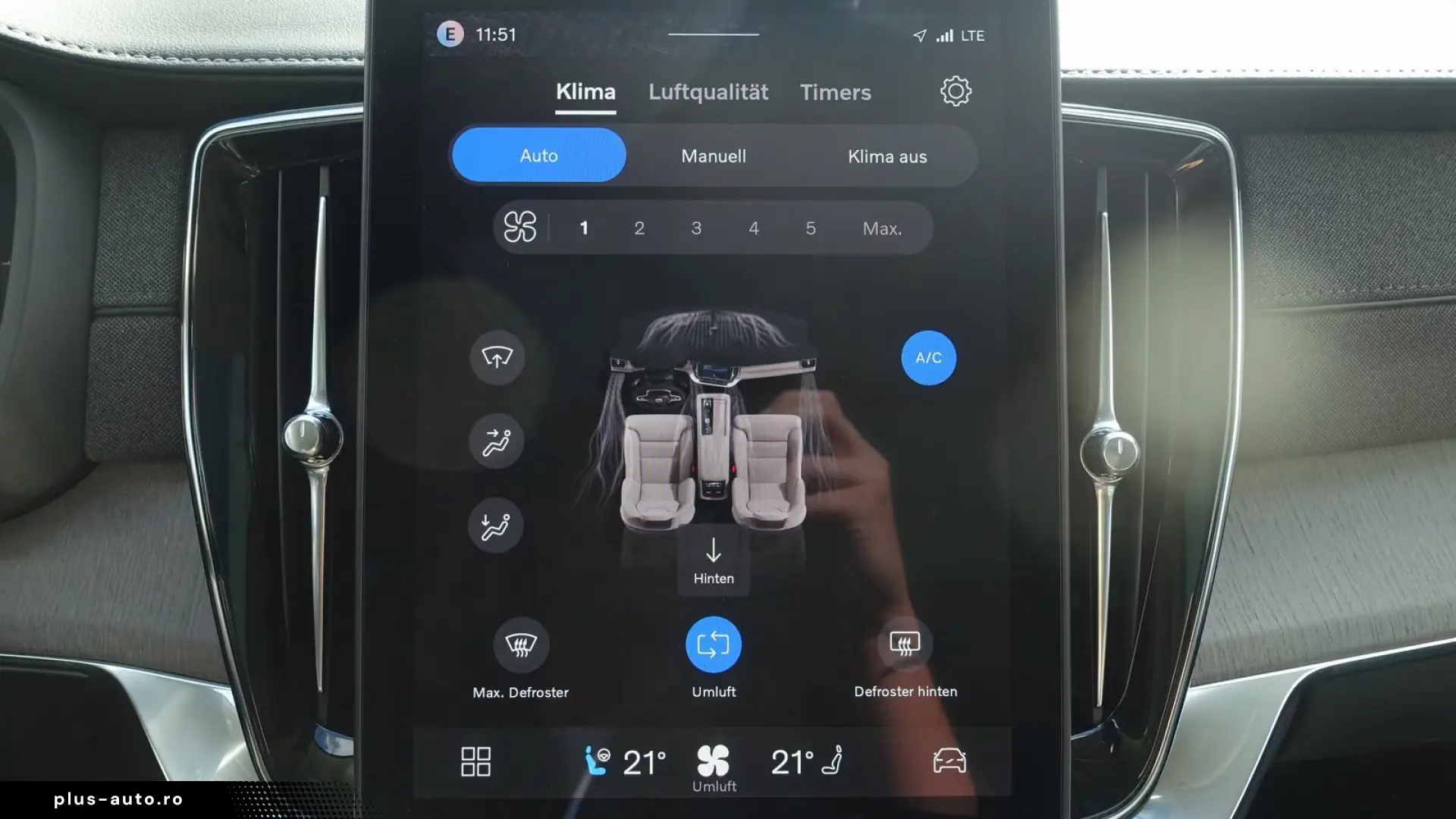 Volvo XC90 Ultra T8 AWD Plug-in B&W HUD Pano