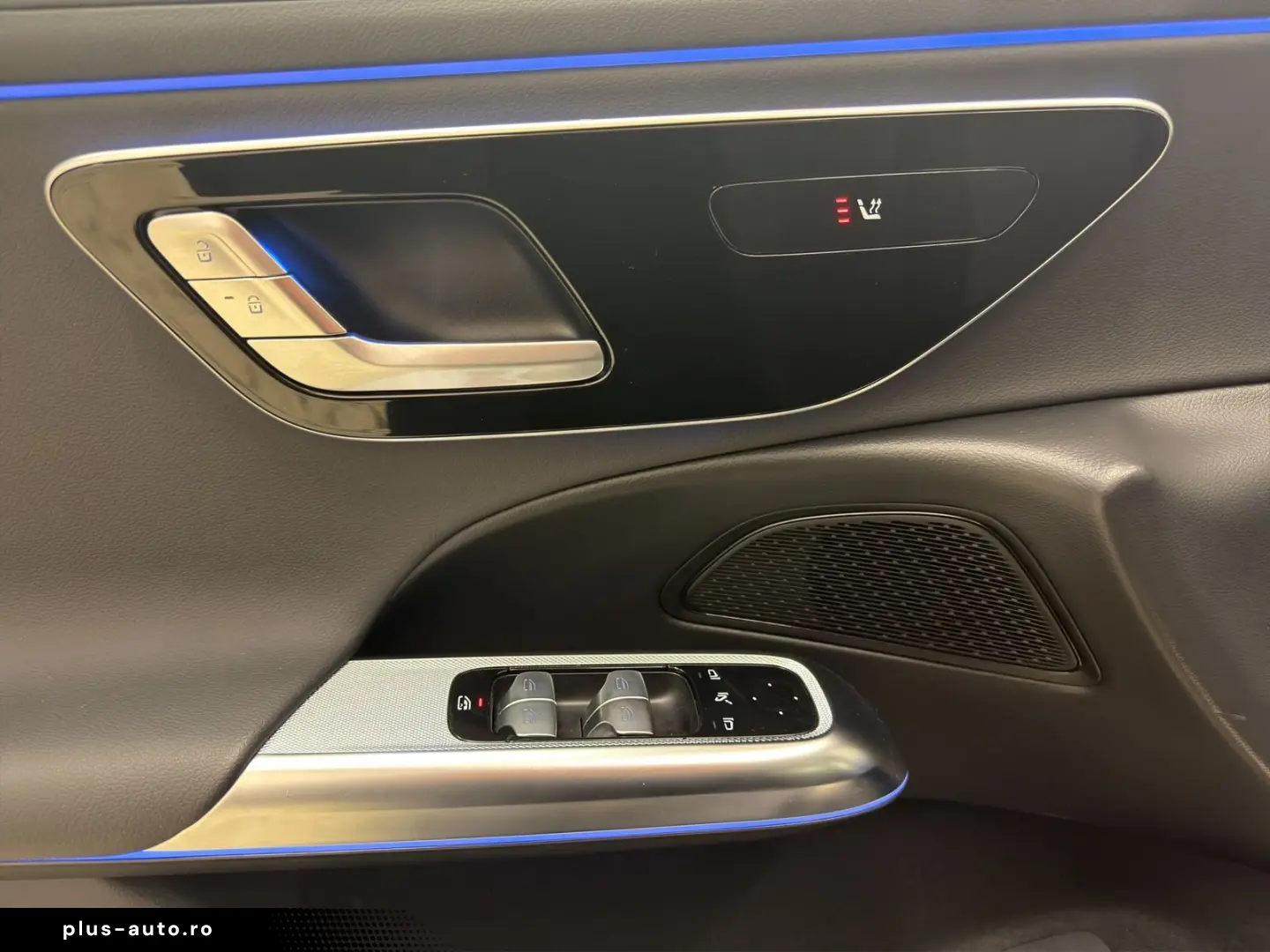 MERCEDES-BENZ E 220 d Avantgarde Pano Keyless Totwinkel MBUX