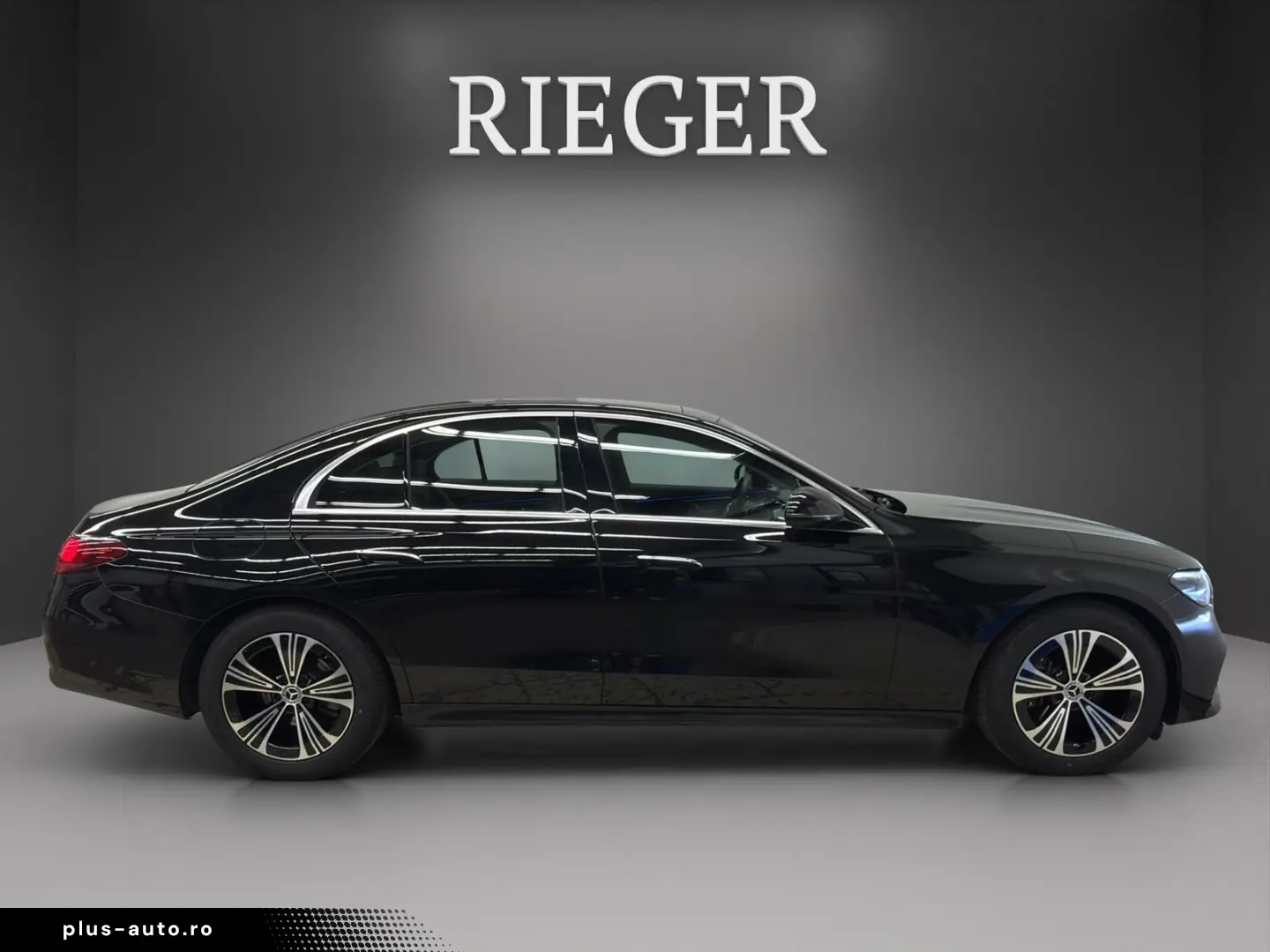MERCEDES-BENZ E 220 d Avantgarde Pano Keyless Totwinkel MBUX