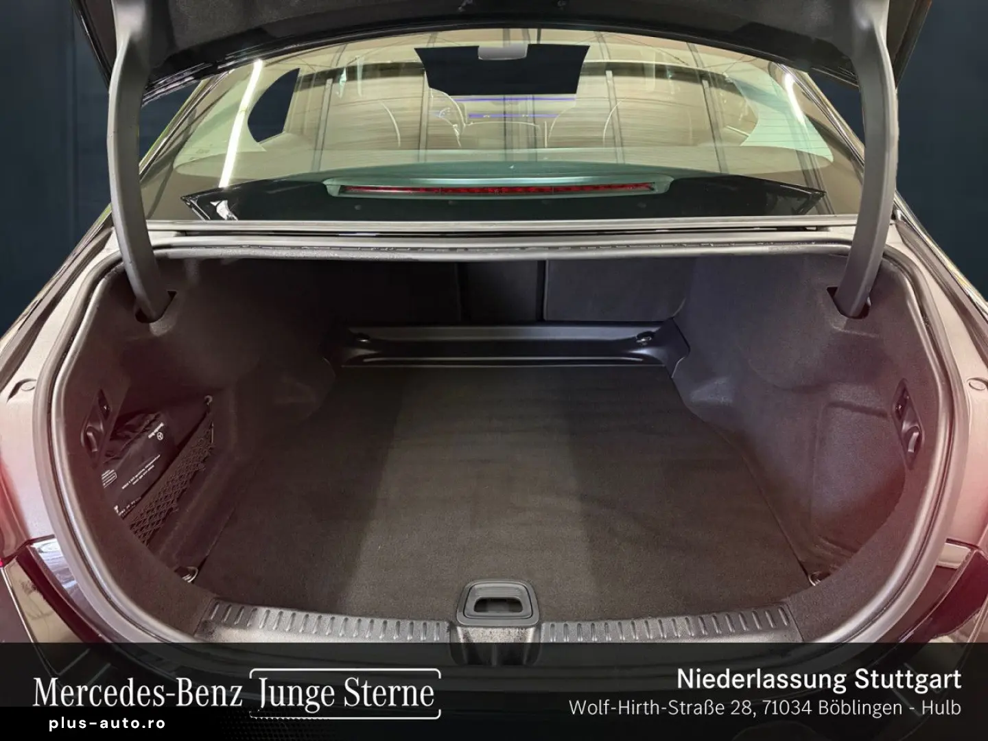 MERCEDES-BENZ E 220 d Avantgarde Adv. PANO DISTRONIC&hellip;