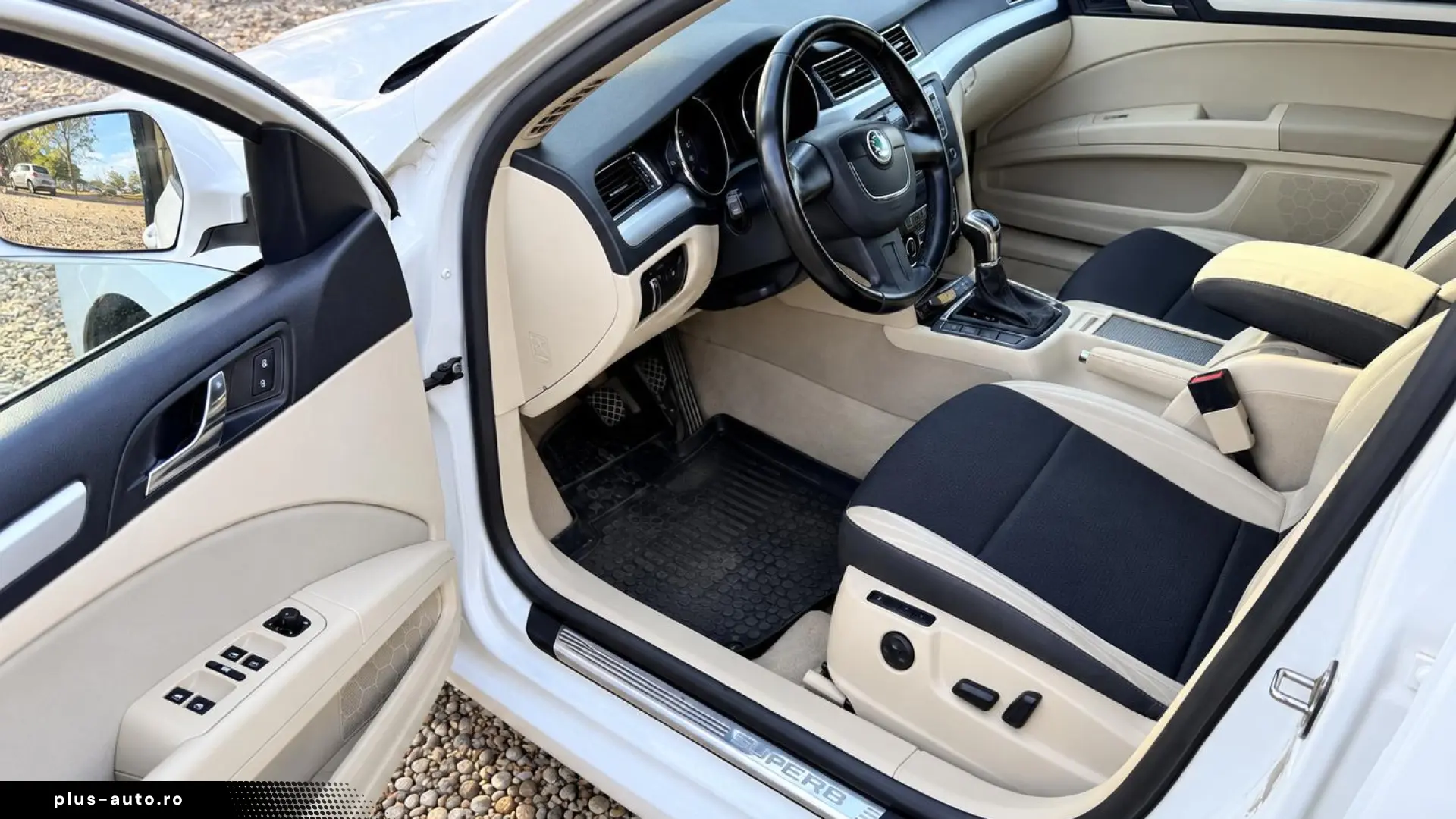 Skoda Superb Lim. Fab.- 01.2012 2.0 Diesel 140 Cp