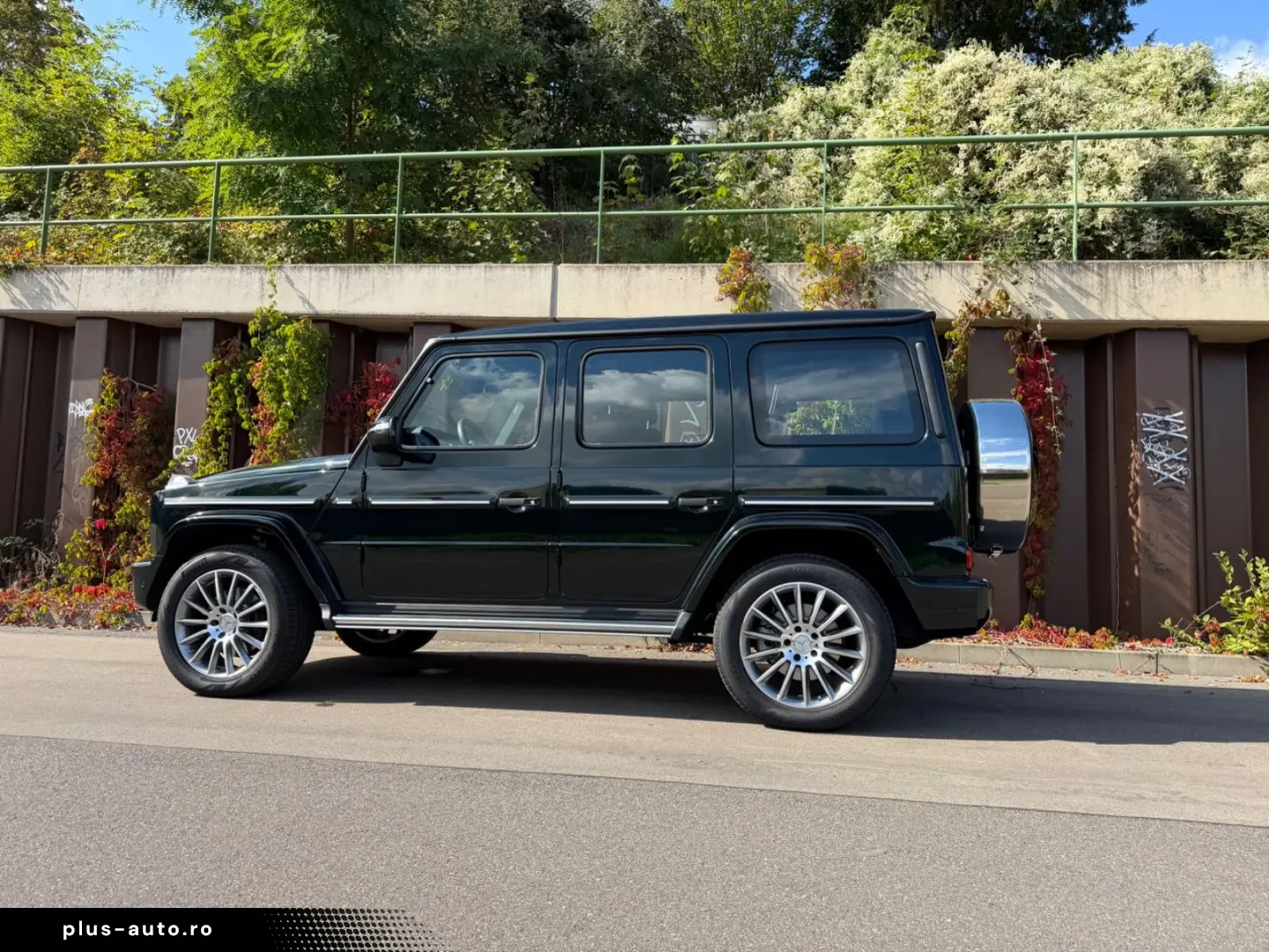 MERCEDES-BENZ G 400 d Station   One Owner   13.838 KM