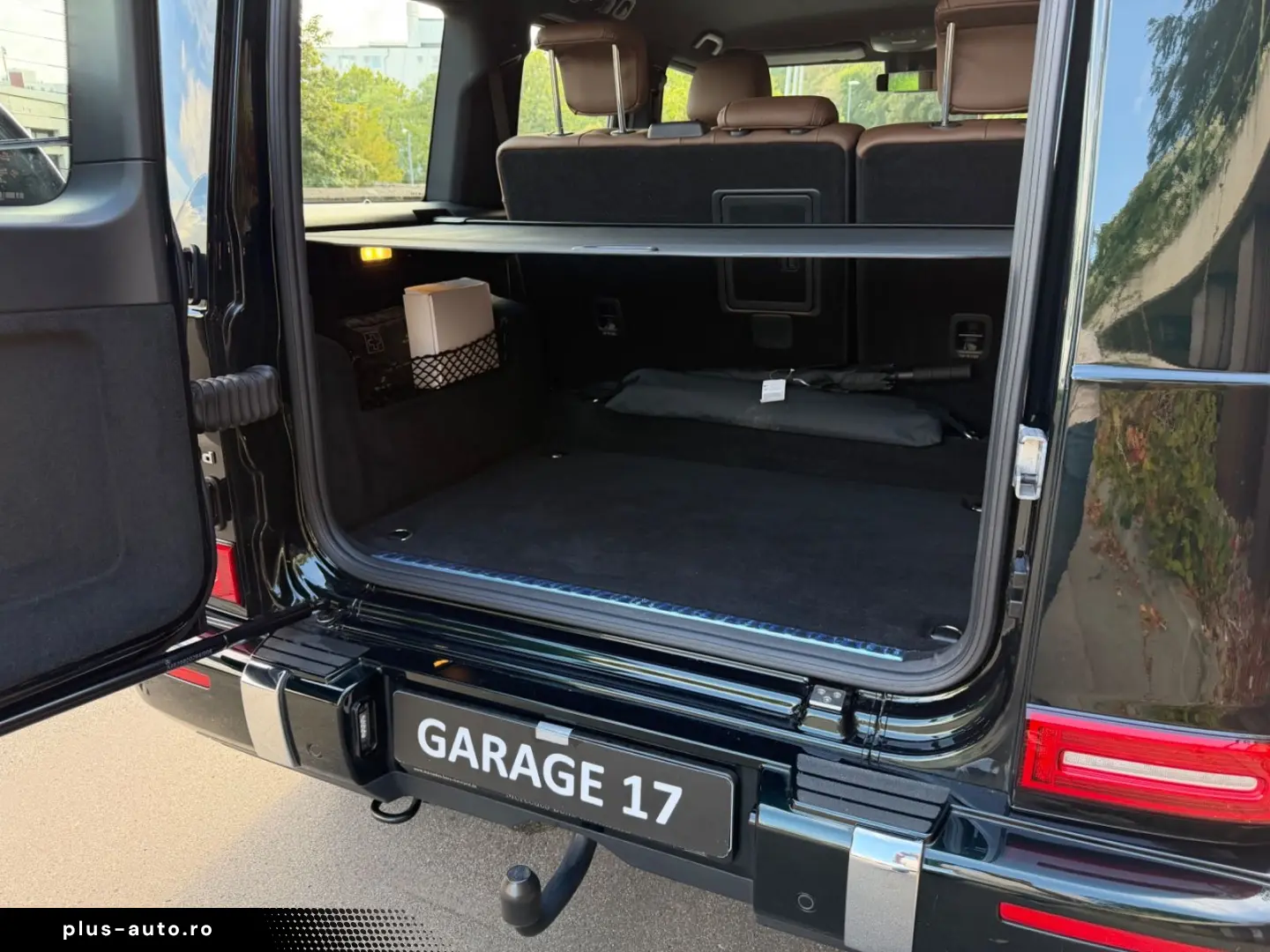 MERCEDES-BENZ G 400 d Station   One Owner   13.838 KM