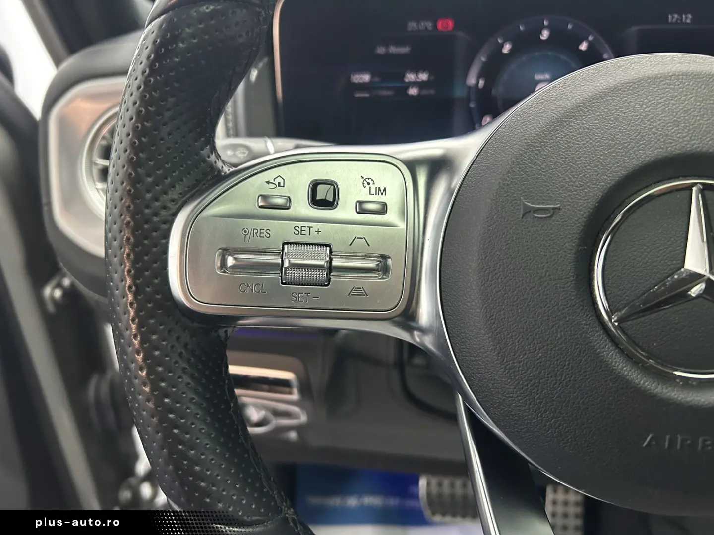 MERCEDES-BENZ G 400 d AMG-Line AHK Burmester LED Wid&hellip;