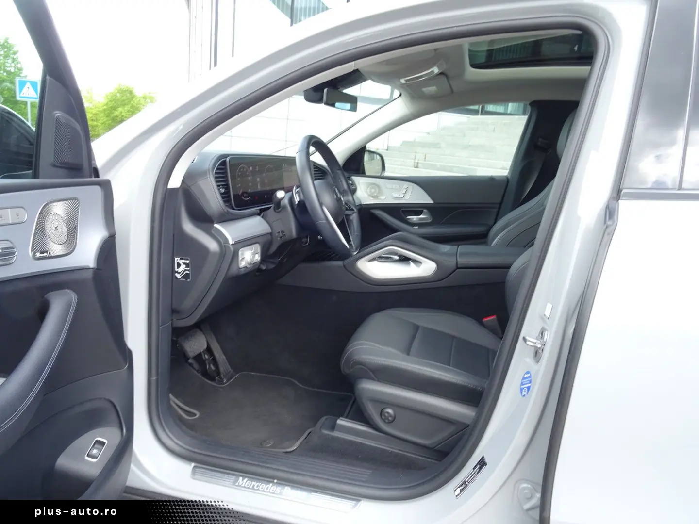 MERCEDES-BENZ GLE 300 d 4M Coupe AMG Pano AHK Airmatic Burm