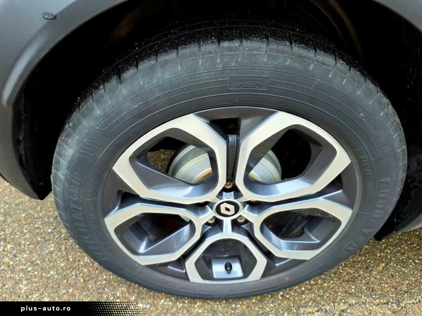 RENAULT CAPTUR 1.3 TCe MHEV 140CP techno EDC